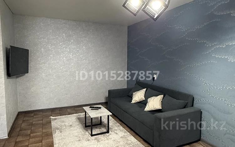 2-комнатная квартира · 48.5 м² · 2/5 этаж, 3 микрорвйон — 14 школа за 260 000 ₸ в Темиртау — фото 2