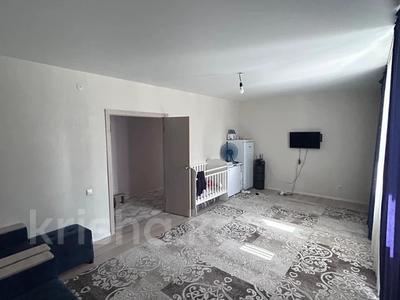 2-комнатная квартира · 70.9 м² · 2/10 этаж, Базовая 4/2 за 33 млн 〒 в Усть-Каменогорске