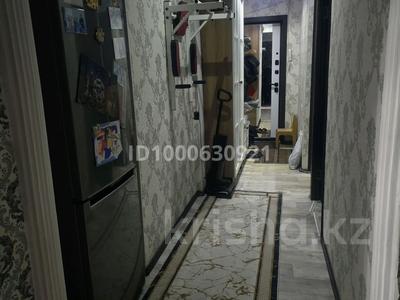 3-комнатная квартира · 63 м² · 4/5 этаж, Караменде-би 72 за 23 млн 〒 в Балхаше