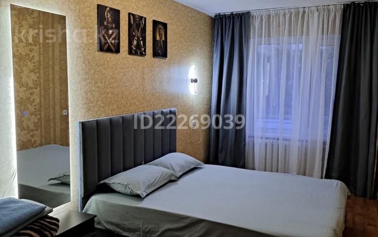 2-комнатная квартира · 55 м² · 2/5 этаж, проспект Ауэзова 27 за 15 000 ₸ в Семее — фото 40