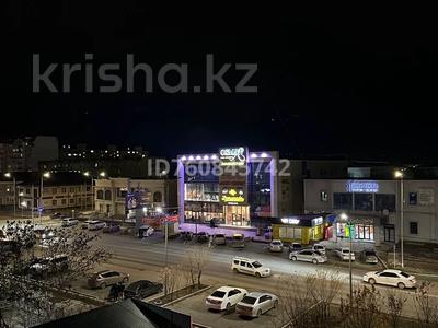 Пәтерлер в Атырауской обл.: 2-бөлмелі пәтер · 65 м² · 4/5 қабат, Баймуханова 2 — Вдоль дороги , рядом ресторан Айжан, бағасы: 21 млн 〒 2-бөлмелі пәтер · 65 м² · 4/5 қабат, Баймуханова 2 — Вдоль дороги , рядом ресторан Айжан, бағасы: 21 млн 〒 в Атырау, мкр Привокзальный-1