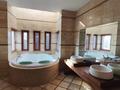 Отдельный дом · 10 комнат · 600 м² · 20 сот., мкр Юбилейный, Ондасынова 182 за 2.5 млн ₸ в Алматы, Медеуский р-н — фото 21