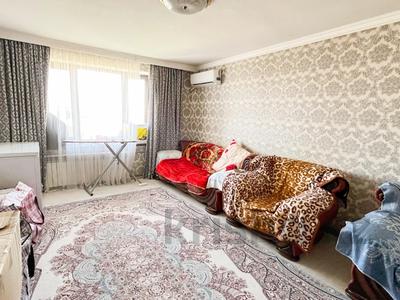 4-комнатная квартира, 70 м², 5/5 этаж, Самал за 21 млн 〒 в Талдыкоргане, мкр Самал
