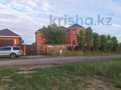 Отдельный дом · 5 комнат · 334 м² · 10 сот., Кокпекти 40 за 45 млн 〒 в Актобе, мкр Акжар