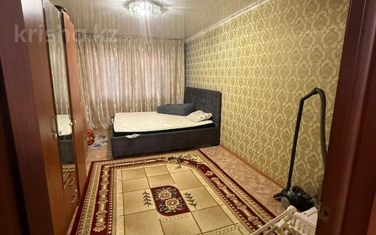 2-комнатная квартира · 45 м² · 4/5 этаж, Майкудук, 16й микрорайон за 10.9 млн ₸ в Караганде, Алихана Бокейханова р-н — фото 2