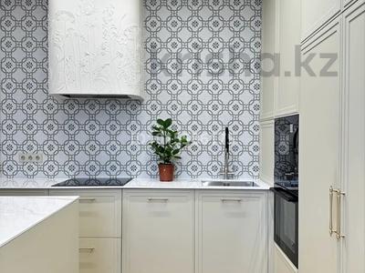 3-бөлмелі пәтер · 80 м² · 2/7 қабат, Керей и Жанибек хандар 46, бағасы: 105 млн ₸ в Астане, Есильский р-н