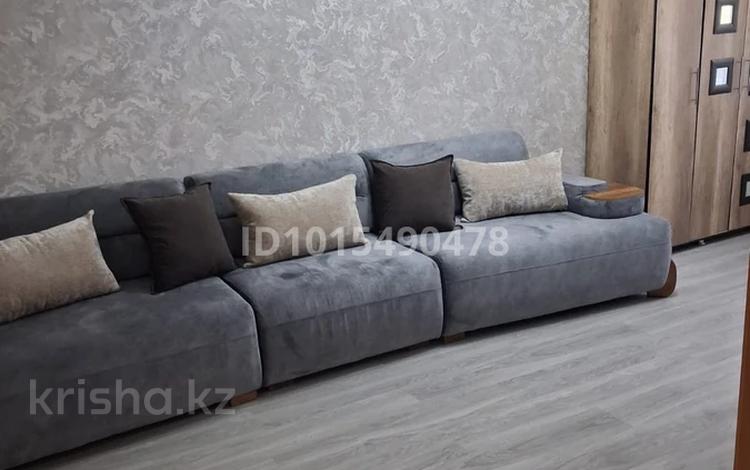 1-комнатная квартира · 36 м² · 3/5 этаж, Камзина за 100 000 ₸ в Аксу — фото 2