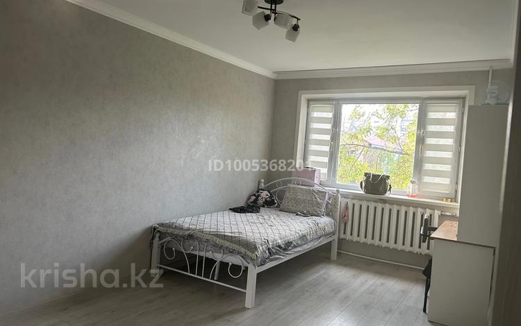 3-комнатная квартира · 62 м² · 2/5 этаж, мкр Юго-Восток, Муканова 6/2 за 24.5 млн ₸ в Караганде, Казыбек би р-н — фото 2