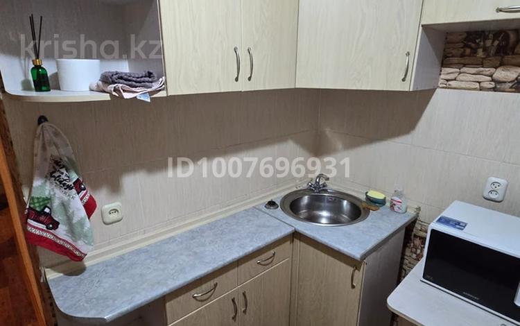 1-бөлмелі пәтер · 45 м² · 2 қабат, Республики — Гимназия аубакирова , 21 школа, бағасы: 80 000 ₸ в Темиртау — фото 2