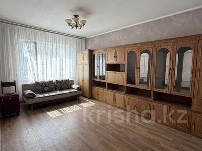 3-комнатная квартира · 68.8 м² · 8/9 этаж, Мкр. Аксай-4 83 за 43 млн ₸ в Алматы, Ауэзовский р-н