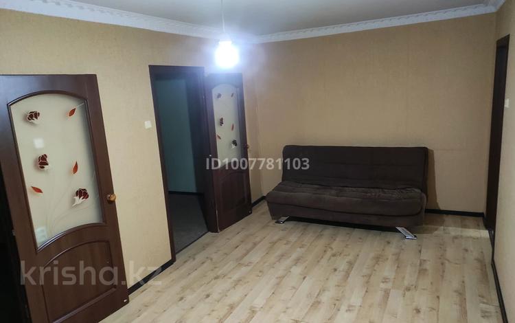 4-комнатная квартира · 64 м² · 5/5 этаж, Ружейникова 12 — Ружейникова Абдирова за 12.9 млн ₸ в Уральске — фото 2