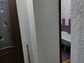 4-комнатная квартира · 64 м² · 5/5 этаж, Ружейникова 12 — Ружейникова Абдирова за 12.9 млн ₸ в Уральске — фото 4