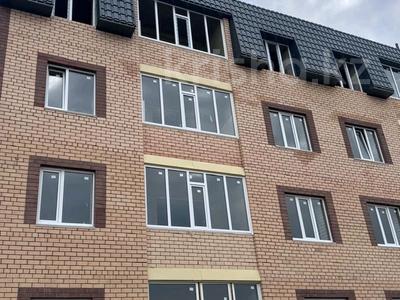 Продажа квартир в Западно-Казахстанской обл.: 3-комнатная квартира · 93.4 м² · 2/4 этаж, Шапета Коспанова 17 Б за ~ 30.9 млн 〒 3-комнатная квартира · 93.4 м² · 2/4 этаж, Шапета Коспанова 17 Б за ~ 30.9 млн 〒 в Уральске