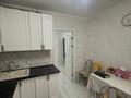 2-комнатная квартира · 54.8 м² · 3/5 этаж, мкр 8, Братьев Жубановых за 18.5 млн ₸ в Актобе — фото 2