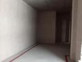 6-бөлмелі пәтер · 230 м² · 15/18 қабат, Акмешит 1, бағасы: 310 млн ₸ в Астане, Есильский р-н — фото 17