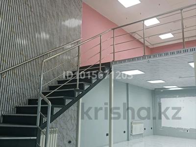 Еркін, кеңселер, дүкендер мен бутиктер, қоғамдық тамақтану орны, сұлулық салондары, медорталықтар мен дәріханалар, білім орталықтары, ойын-сауық · 190 м², бағасы: 69 млн ₸ в Астане, Сарайшык р-н
