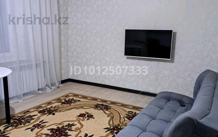 2-бөлмелі пәтер · 50 м² · 6/12 қабат, Розыбакиева — Толе би розыбакиева, бағасы: 250 000 ₸ в Алматы, Алмалинский р-н — фото 2