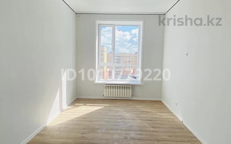 1-бөлмелі пәтер · 34 м² · 8/9 қабат, Микрорайон Береке, Назарбаева 235, бағасы: 23.5 млн ₸ в Костанае — фото 3
