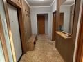 2-комнатная квартира · 53 м² · 3/5 этаж, Майкудук, Мкр Голубые пруды 11 за 170 000 ₸ в Караганде, Алихана Бокейханова р-н — фото 3