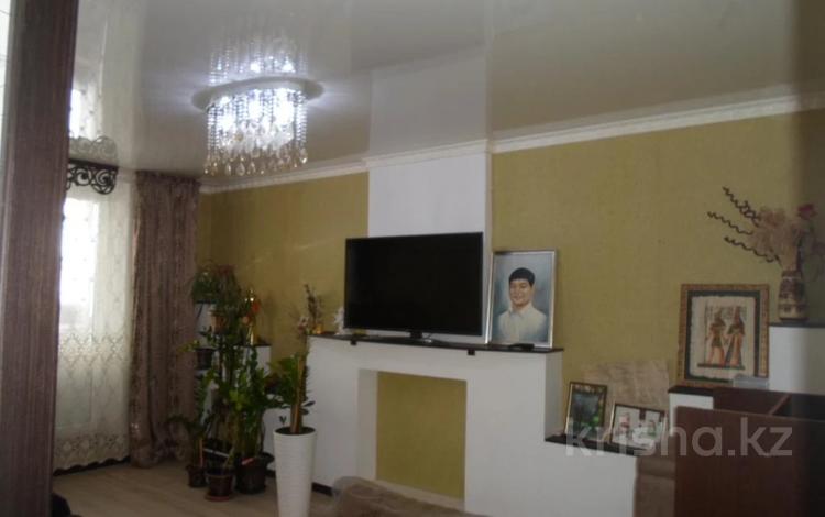 2-комнатная квартира · 52 м² · 9/10 этаж, 8 микрорайон за 24.5 млн ₸ в Костанае — фото 2