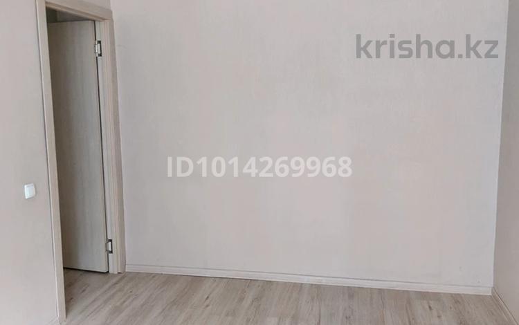 2-бөлмелі пәтер · 60 м², Есенберлина 13/8, бағасы: 200 000 ₸ в Усть-Каменогорске, Ульбинский — фото 2