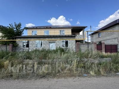 Отдельный дом · 9 комнат · 333.3 м² · 10 сот., 10 29 за 33 млн ₸ в Талапкер 