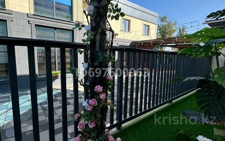 Дом · 5 комнат · 200 м², Дулати 89 — Дулати 89 за 100 000 〒 в Таразе — фото 3