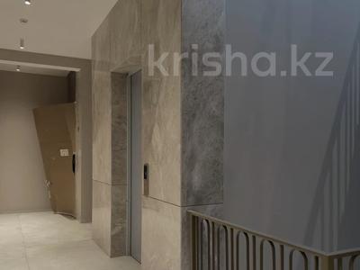 4-комнатная квартира · 167.15 м² · 1/3 этаж, Достык 300 за 345 млн 〒 в Алматы, Медеуский р-н