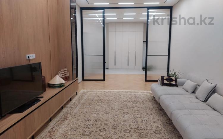 3-комнатная квартира · 128.9 м² · 2/8 этаж, Кабанбай батыра — БЕЗ КОМИССИИ ДЛЯ ПОКУПАТЕЛЯ!!! БЕСПЛАТНАЯ КОНСУЛЬТАЦИЯ ПО ИПОТЕКЕ!!! за 120 млн ₸ в Астане, Нура р-н — фото 3