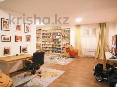 Часть дома · 4 комнаты · 250 м², мкр Карагайлы 21 г — ЖК Алма-тау за 1.1 млн 〒 в Алматы, Наурызбайский р-н