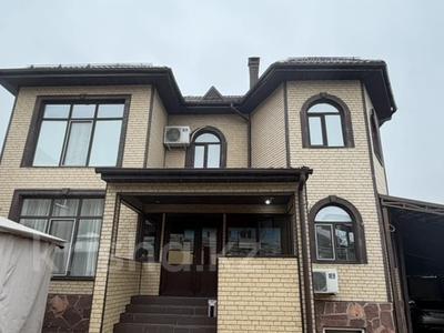 Отдельный дом · 5 комнат · 240 м² · 6 сот., Махамбета 17 за 98 млн ₸ в 