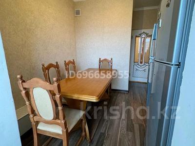 4-бөлмелі пәтер · 90 м² · 5/5 қабат, Карасу 21 — Школа 64, бағасы: 190 000 ₸ в Шымкенте, Аль-Фарабийский р-н
