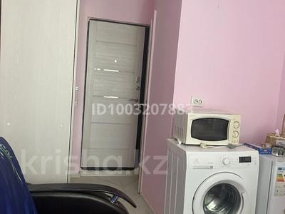 Продажа квартир в Алматы: 1-комнатная квартира · 11 м² · 2/4 этаж, мкр Таугуль-1 6/1 за 11.7 млн 〒 1-комнатная квартира · 11 м² · 2/4 этаж, мкр Таугуль-1 6/1 за 11.7 млн 〒 в Алматы, Ауэзовский р-н