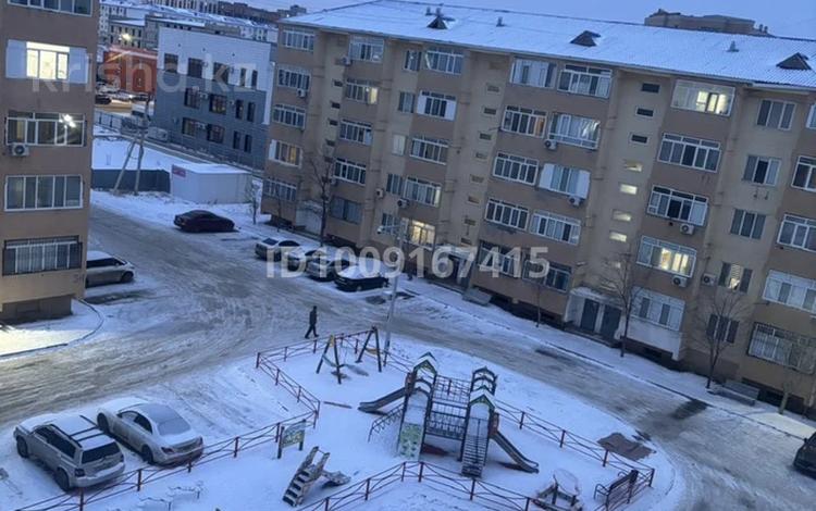 2-бөлмелі пәтер · 70 м² · 5/5 қабат, мкр Нурсая, 3 38, бағасы: 18 млн ₸ в Атырау — фото 2