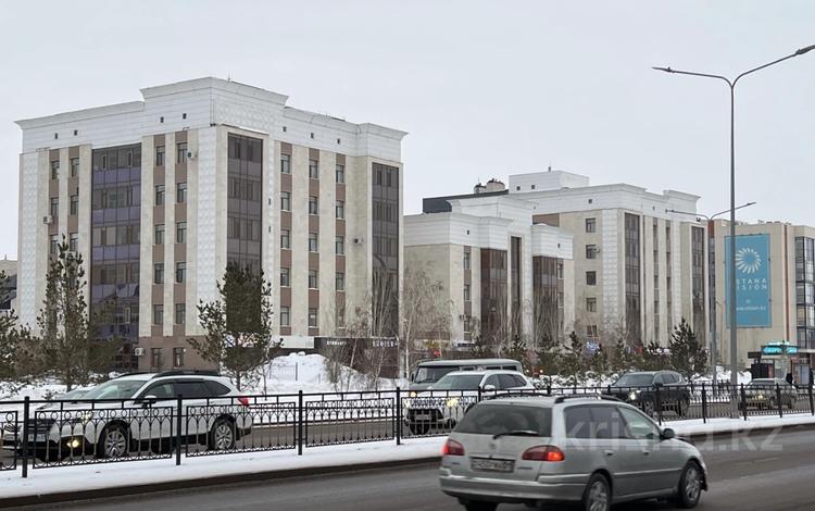 4-бөлмелі пәтер · 230 м² · 3/6 қабат, Шоссе Коргалжын 11, бағасы: 99 млн ₸ в Астане, Нура р-н — фото 3