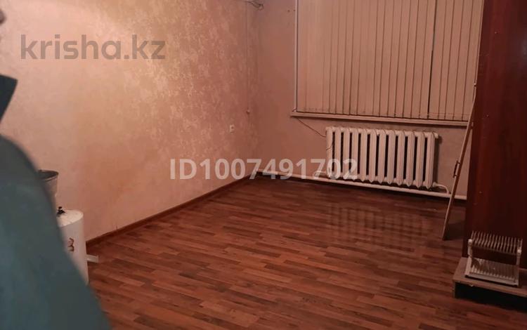 1-бөлмелі пәтер · 38 м² · 1/2 қабат, 2 — Мкр 2, Самал, бағасы: 8 млн ₸ в Туркестане — фото 2