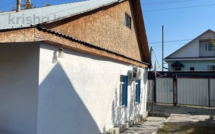 Отдельный дом · 2 комнаты · 57.8 м² · 10 сот., Абая 15 — Кабанбая за 11 млн ₸ в Ушарале — фото 2
