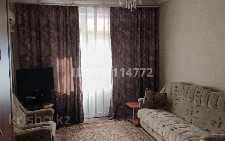 1-бөлмелі пәтер · 42 м² · 4/4 қабат, Казыбек би 40 — Кунаева, бағасы: 250 000 ₸ в Алматы, Медеуский р-н — фото 2