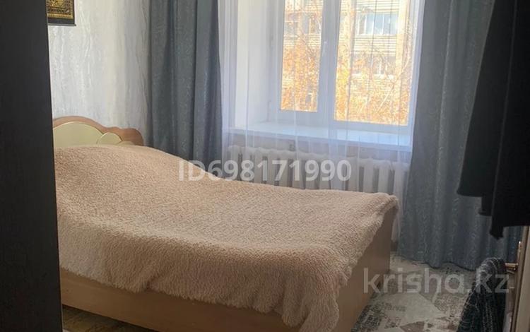 3-комнатная квартира · 63 м² · 2/5 этаж, БСХТ 47 за 18 млн 〒 в Щучинске — фото 2