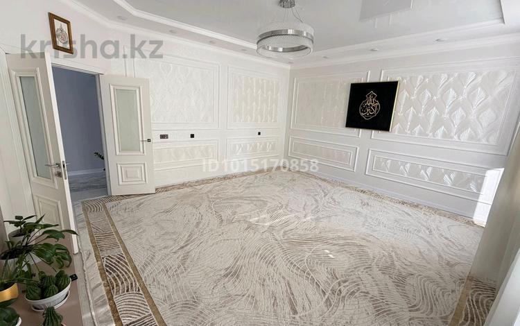 4-бөлмелі пәтер · 130 м² · 2/7 қабат, 30-ш/а., 19-й микрорайон 35, бағасы: 60 млн ₸ в Актау, 30-й мкр — фото 2