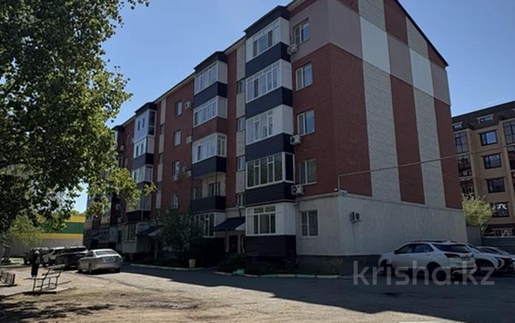 1-бөлмелі пәтер · 43.3 м² · 4/5 қабат, Мкр. Северо-Восток-2 40/1, бағасы: 15.5 млн ₸ в Уральске — фото 2