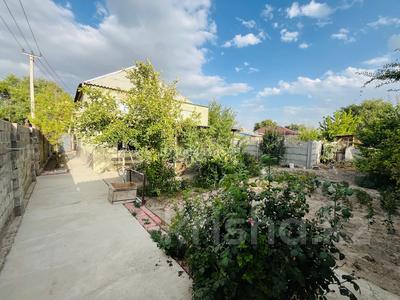 Отдельный дом · 8 комнат · 140 м² · 5 сот., 3-й переулок Плеханова 50 — После остановки “Техническая”, пересечение улиц Прманова-Плеханова, рядом магазин “Бай-Жүніс” за 20 млн 〒 в Таразе