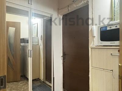 1-комнатная квартира · 31 м² · 2/5 этаж, мкр Акбулак 10 — Напротив Женис Парка Салон Бикеш магазин Троя за 8.1 млн ₸ в Таразе