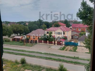 Аренда квартир в Западно-Казахстанской обл.: 3-комнатная квартира · 66.4 м² · 5/5 этаж, Тайманова 178 — Остановка Революция за 200 000 〒 3-комнатная квартира · 66.4 м² · 5/5 этаж, Тайманова 178 — Остановка Революция за 200 000 〒 в Уральске