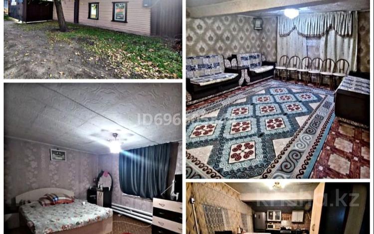 Отдельный дом · 2 комнаты · 50 м² · 2 сот., Гагарина 31 — Деревянный мечеть за 10 млн 〒 в Семее — фото 2