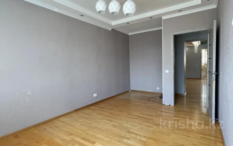 3-бөлмелі пәтер · 82.5 м² · 11/12 қабат, Валиханова 1 — Иманова, бағасы: 40 млн ₸ в Астане, р-н Байконур — фото 4
