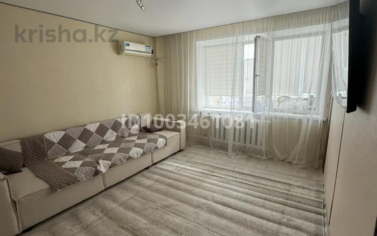 2-комнатная квартира · 50 м² · 10/10 этаж, мкр 8 36/1 — Молдагулова за 17.5 млн ₸ в Актобе — фото 10