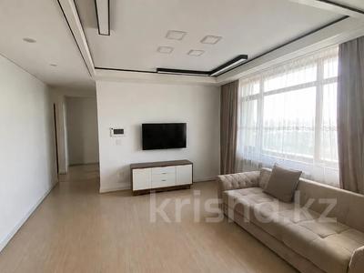 3-комнатная квартира · 72.6 м² · 12/28 этаж, Нажимеденова 4 за 70 млн ₸ в Астане, Алматы р-н