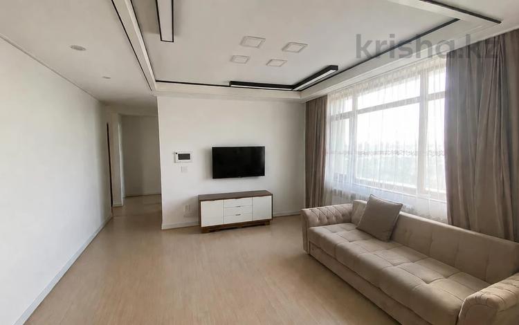 3-комнатная квартира · 72.6 м² · 12/28 этаж, Нажимеденова 4 за 70 млн ₸ в Астане, Алматы р-н — фото 2