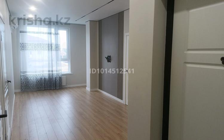 3-комнатная квартира · 60 м² · 2/3 этаж, Аубакирова 12/45а за 250 000 ₸ в  — фото 2